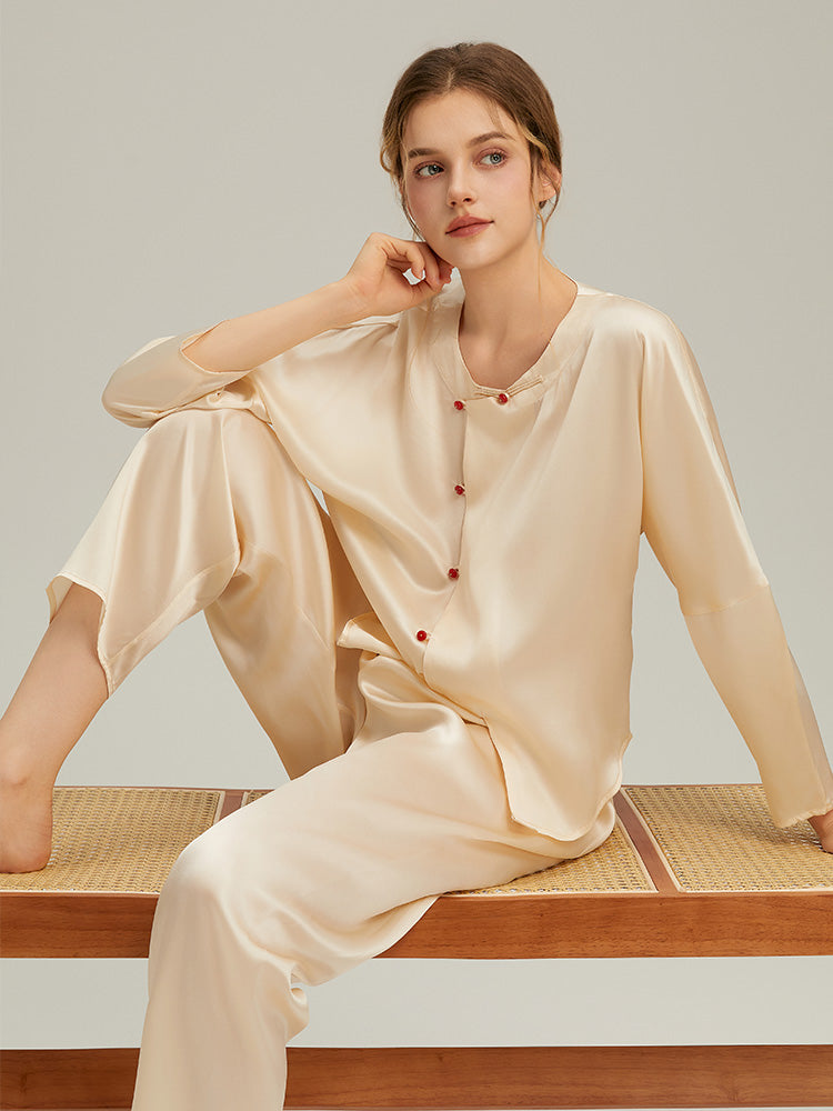 100% Mulberry Silk Cherry Long-Sleeve Pyjama Set